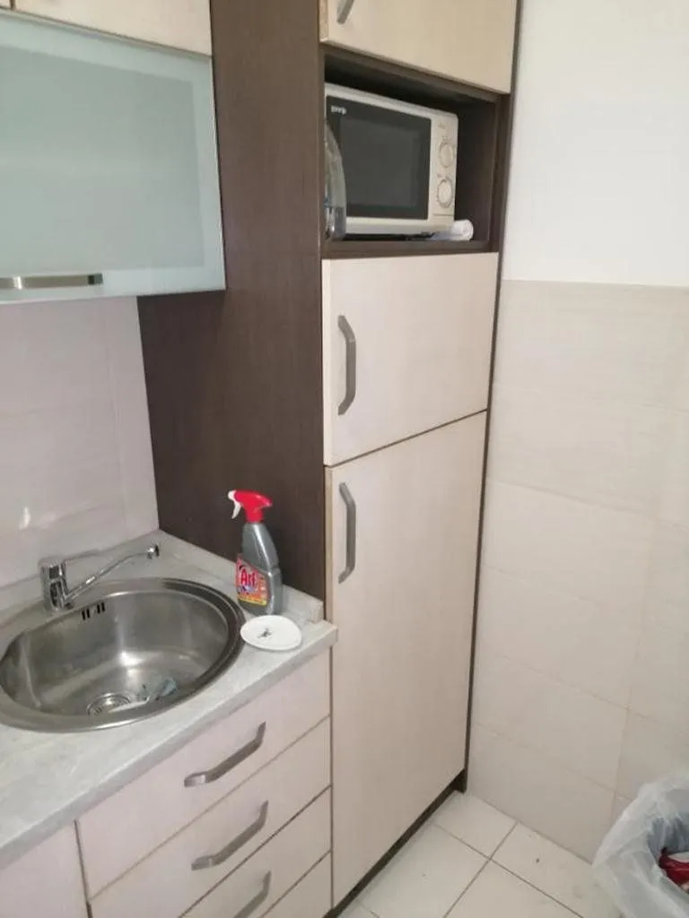 Izdavanje, dvosoban stan, 75m², Stari Aerodrom, Podgorica