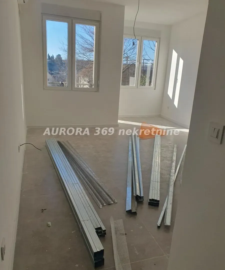 Prodaja, garsonjera, 35m², Irig, Srbija