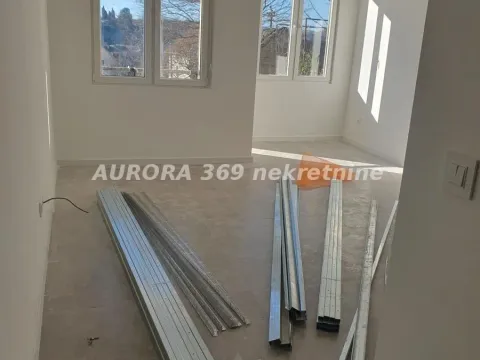 Prodaja, jednosoban stan, 32m², Irig, Srbija - image 2