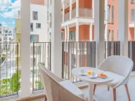 Prodaja, jednosoban stan, 55m², Boka Place, Tivat - image 1