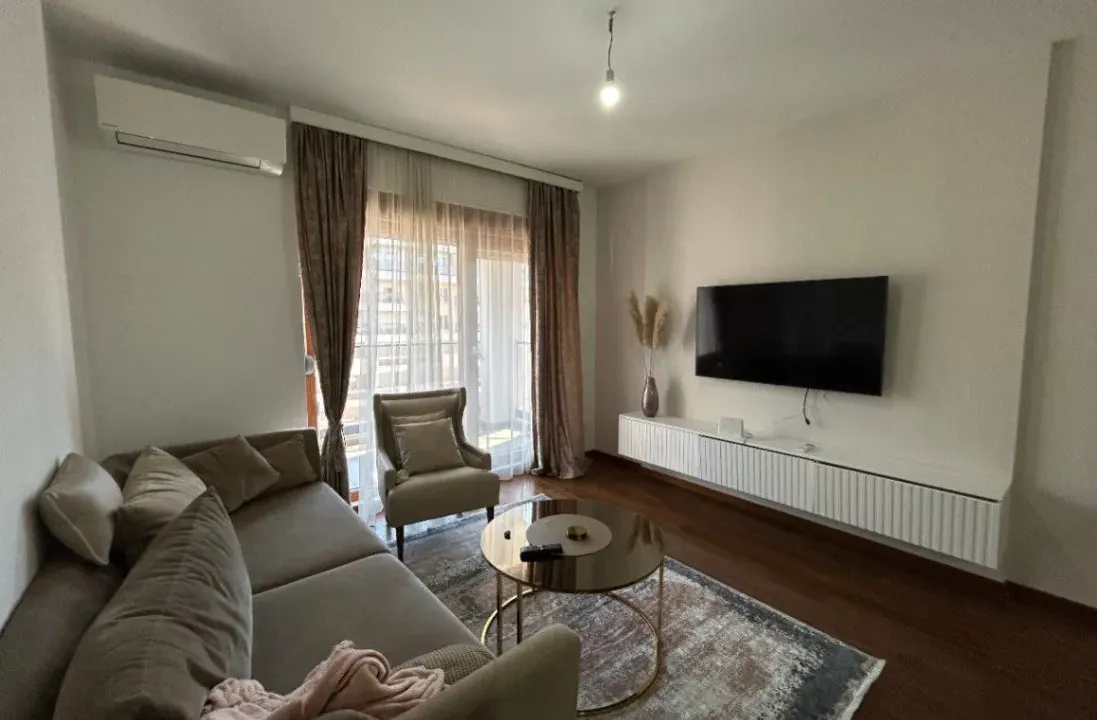 Rent, one bedroom apartment, 52m², Master Kvart, Podgorica