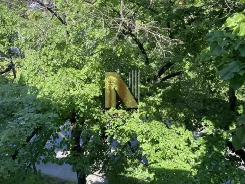 Izdavanje, trosoban stan, 61m², Stari grad, Novi Sad - image 17