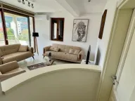 Rent, two bedroom apartment, 75m², Đenovići, Herceg Novi - image 5