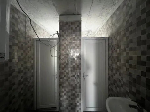 Prodaja, kuća, 380m², Karaburško Polje, Podgorica - image 8