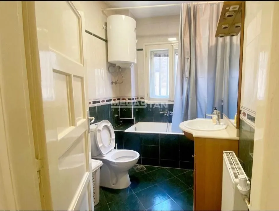 Sale, house, 161m², Bogoslovija, Palilula Sve Podlokacije