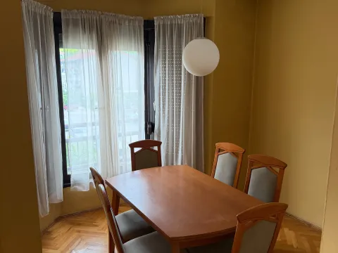 Prodaja, trosoban stan, 92m², Centar, Cetinje - image 2