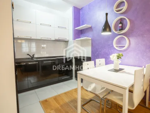 Rent, one bedroom apartment, 45m², City Kvart, Podgorica - image 1