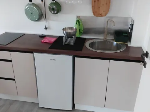 Izdavanje, garsonjera, 35m², Šušanj, Bar - image 3