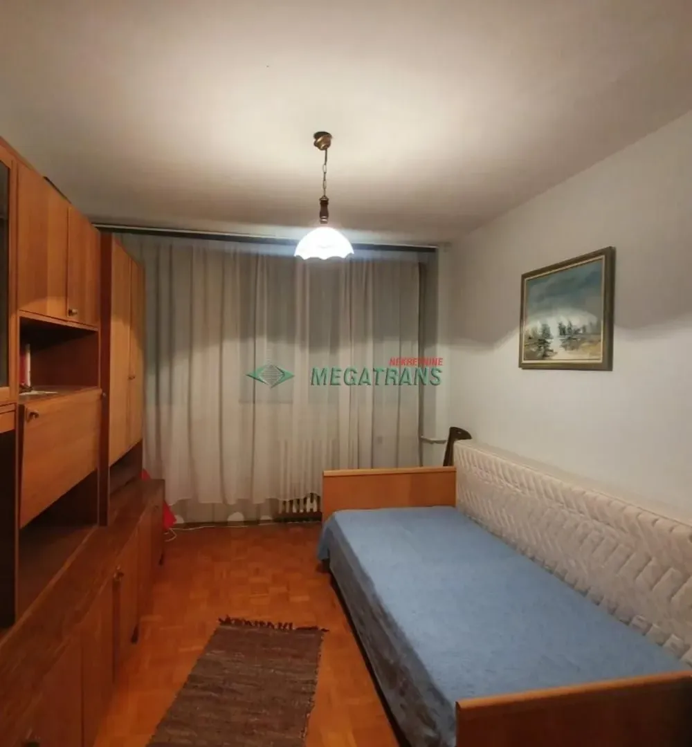 Izdavanje, trosoban stan, 70m², Liman 2, Novi Sad Sve Podlokacije