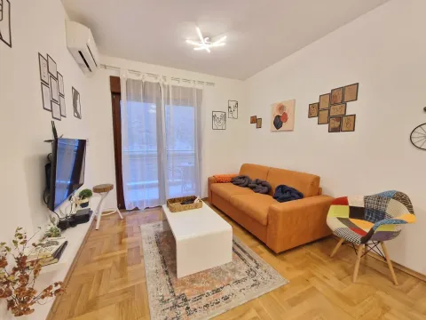 Rent, one bedroom apartment, 47m², Bečići, Budva - image 4