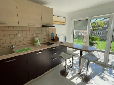 Prodaja, kuća, 350m², Baošići, Herceg Novi - image 23