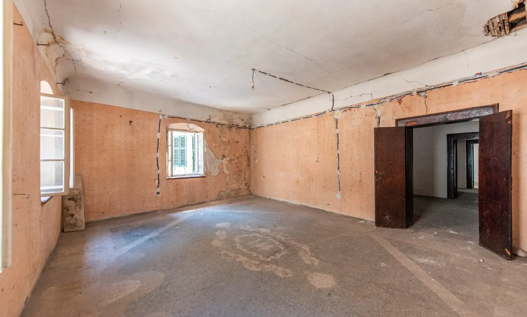 Sale, house, 380m², Kotor, Crna Gora