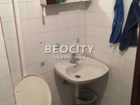 Prodaja, dvosoban stan, 46m², Centar, Novi Sad - image 6