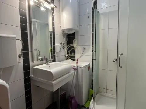 Prodaja, jednosoban stan, 41m², Centar, Vrnjačka Banja - image 9