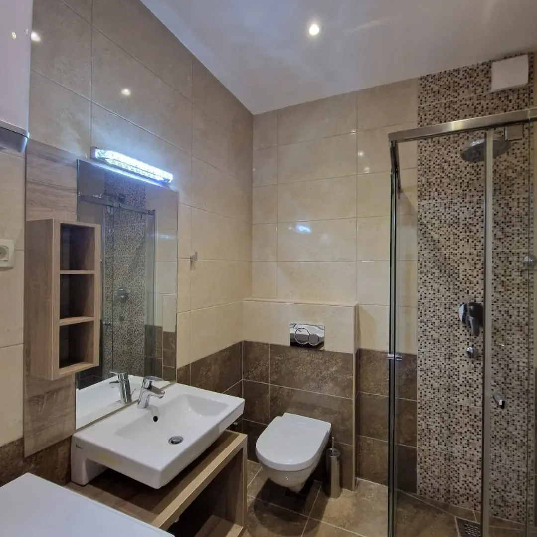Prodaja, trosoban stan, 152m², Petrovac, Budva