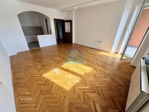 Stan in Novo naselje