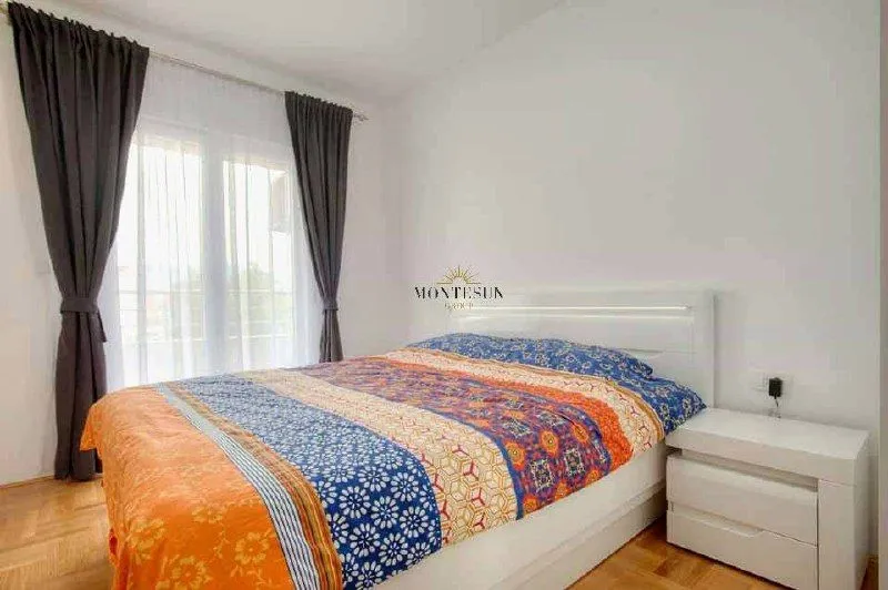 Rent, one bedroom apartment, 45m², Maslinjak, Budva
