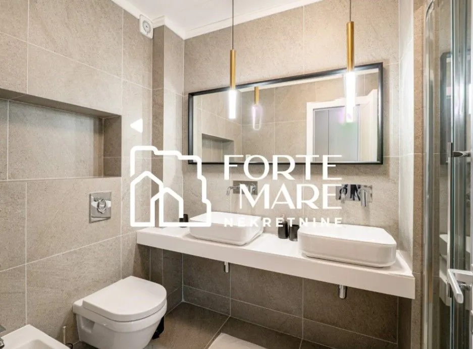 Sale, house, 223m², Reževići, Budva