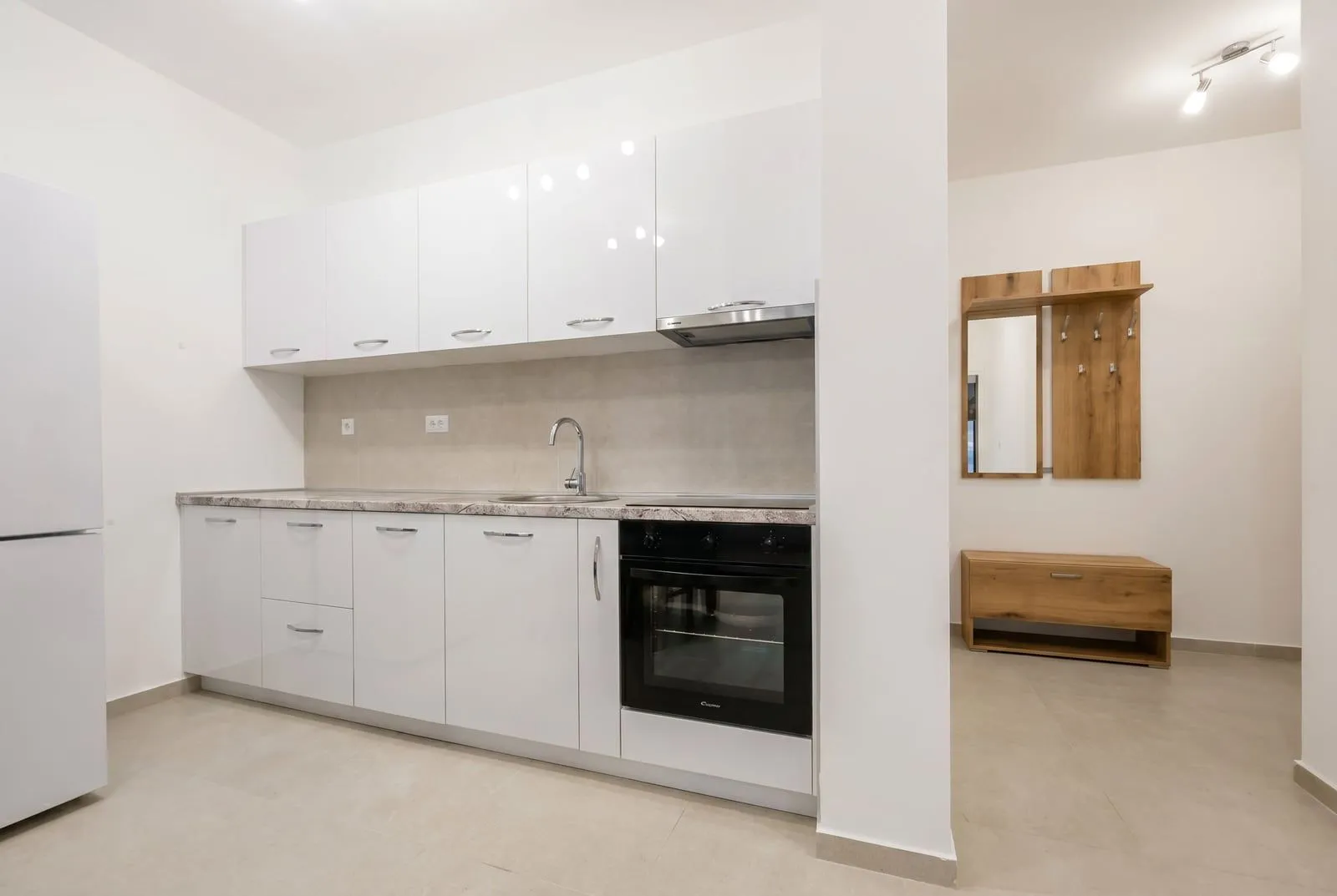Stan-na-dan, dvosoban stan, 46m², Bečići, Budva