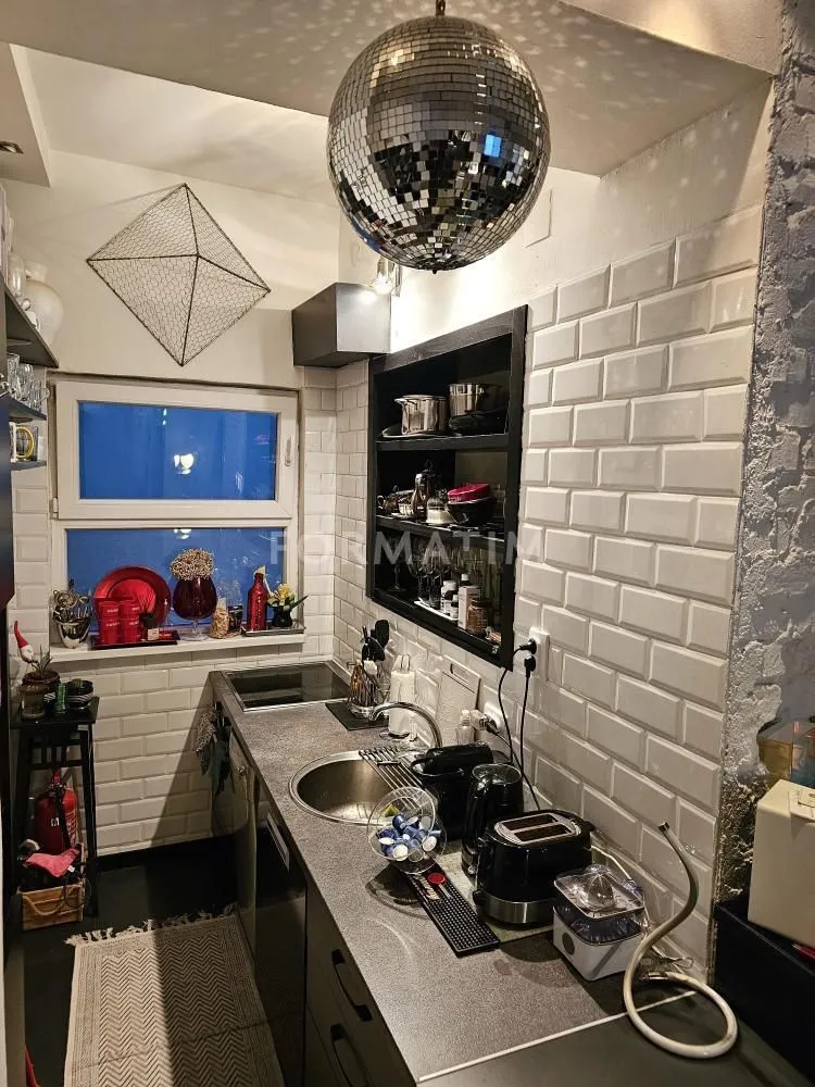 Rent, three bedroom apartment, 70m², Savski Venac, Beograd