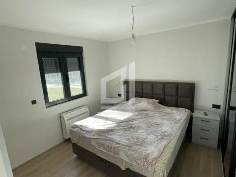 Izdavanje, kuća, 110m², Pričelje, Podgorica - image 29