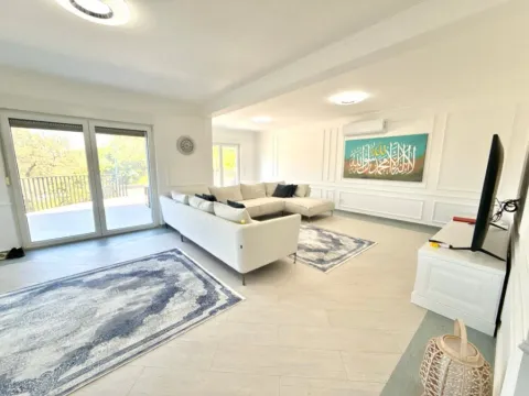 Prodaja, kuća, 315m², Dobre Vode, Bar - image 2