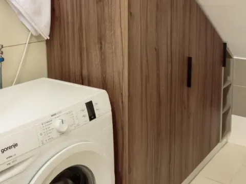 Izdavanje, dvosoban stan, 110m², Tivat, Crna Gora - image 10