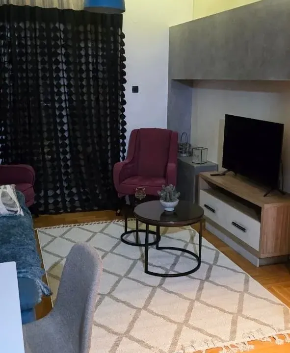 Izdavanje, jednosoban stan, 44m², Zabjelo, Podgorica