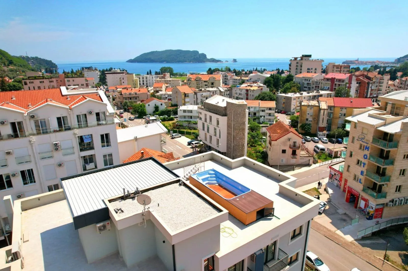 Sale, one bedroom apartment, 53m², Podkošljun, Budva
