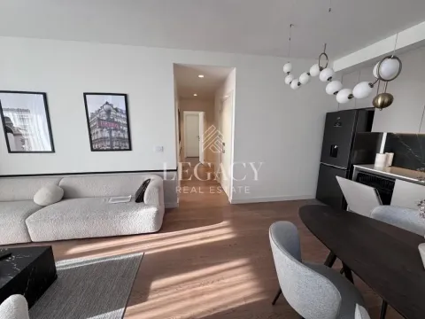 Izdavanje, trosoban stan, 89m², Savski Venac, Beograd - image 15