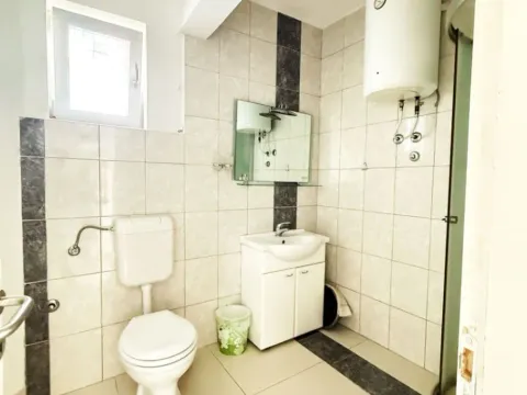 Prodaja, kuća, 142m², Dobre Vode, Bar - image 7