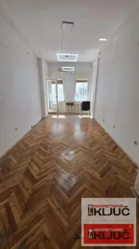Prodaja, dvosoban stan, 56m², Bulevar Oslobodjenja, Novi Sad Sve Podlokacije - image 6