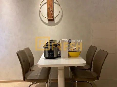 Prodaja, dvosoban stan, 66m², City Kvart, Podgorica - image 3