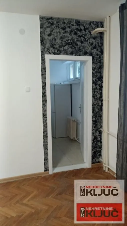 Prodaja, jednosoban stan, 29m², Grbavica, Novi Sad Sve Podlokacije