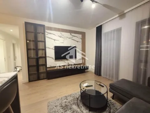 Izdavanje, trosoban stan, 80m², Savski Venac, Beograd - image 5