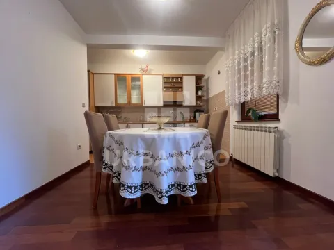 Rent, three bedroom apartment, 100m², Gorica C, Podgorica - image 3