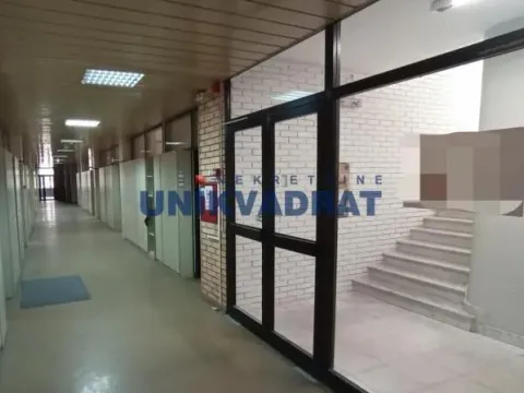 Izdavanje, poslovni prostor, 665m², Savski Venac, Beograd - image 3
