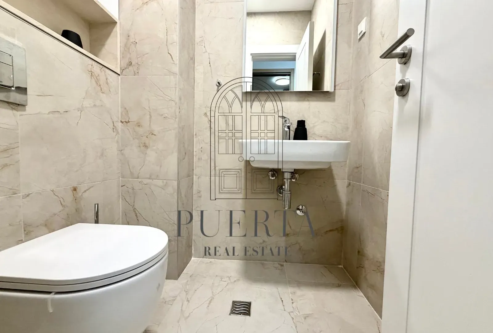 Rent, two bedroom apartment, 74m², Tološka šuma, Podgorica