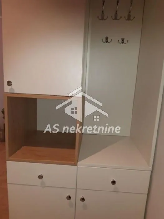 Izdavanje, dvosoban stan, 60m², Novi Beograd Blok 28, Novi Beograd Sve Podlokacije