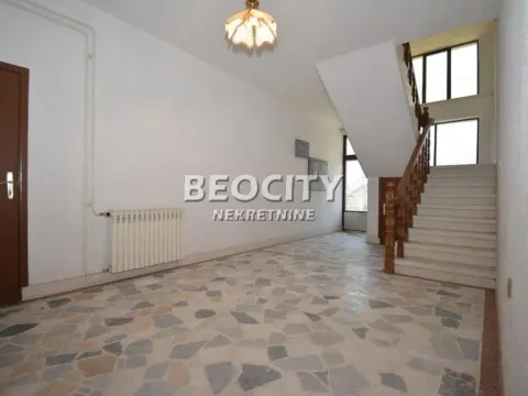Prodaja, kuća, 600m², Kaluđerica, Beograd - image 9