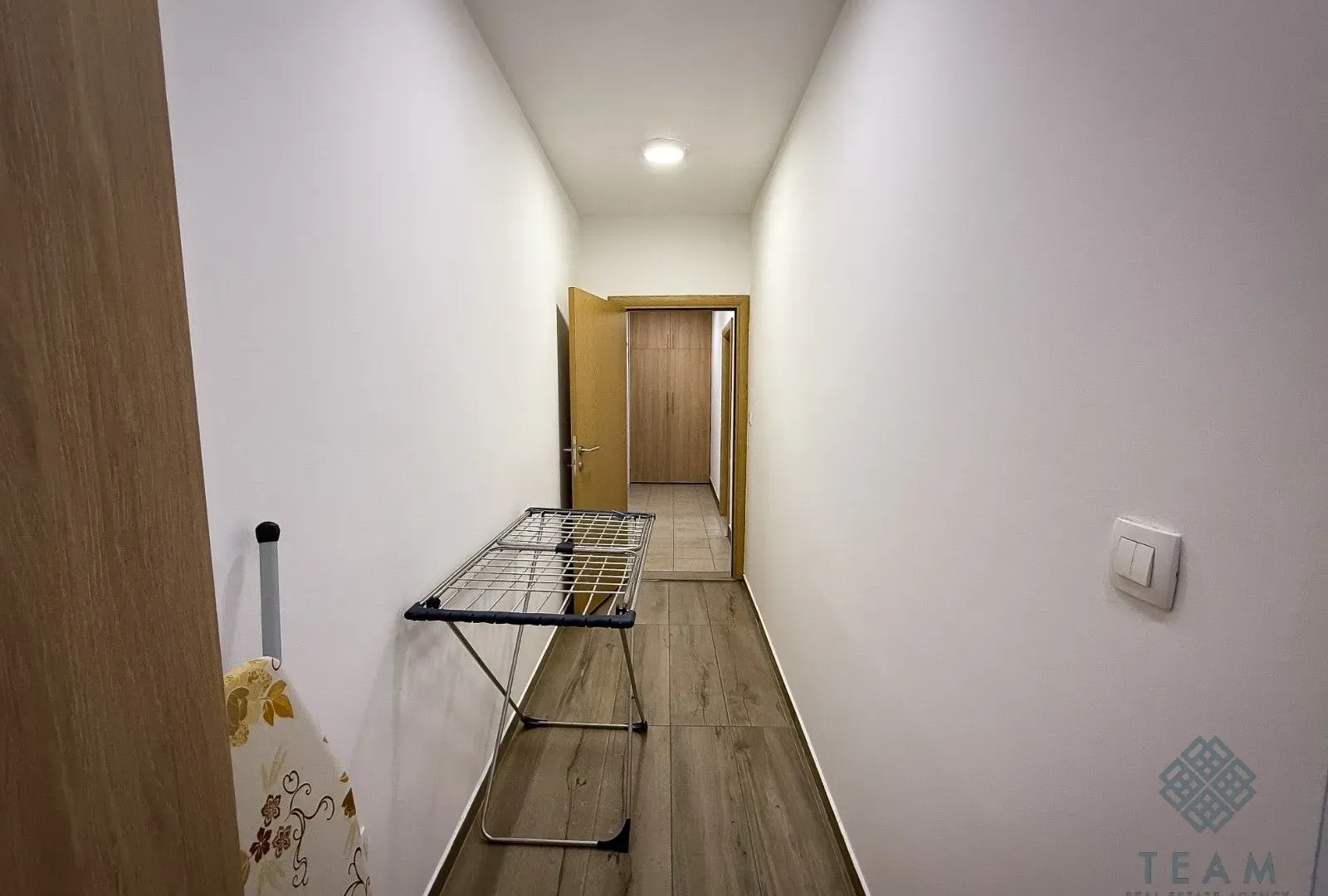 Izdavanje, dvosoban stan, 68m², Autobuska stanica, Podgorica