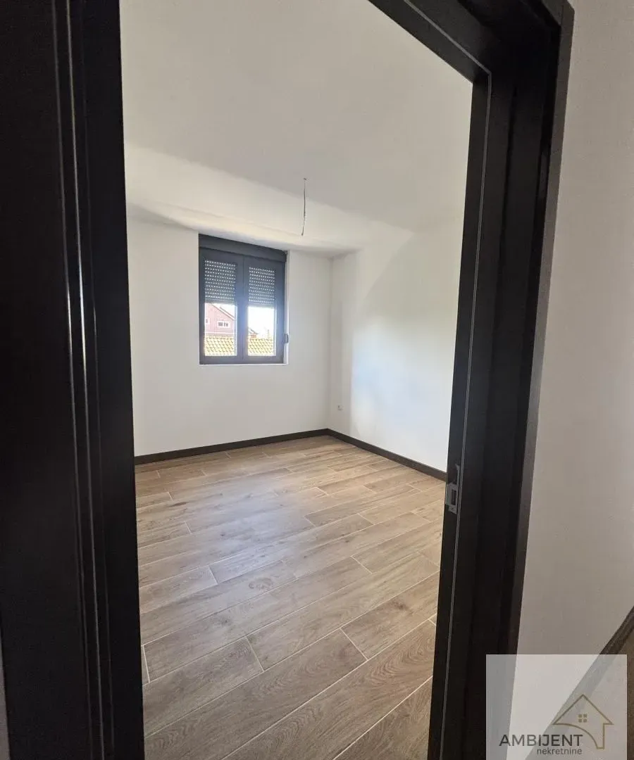 Sale, three bedroom apartment, 70m², Novi Banovci, Stara Pazova