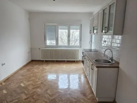 Prodaja, dvosoban stan, 59m², Sajmište, Novi Sad - image 5