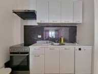 Izdavanje, dvosoban stan, 70m², Rafailovići, Budva - image 9