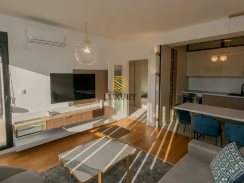 Izdavanje, jednosoban stan, 44m², Seljanovo, Tivat - image 4