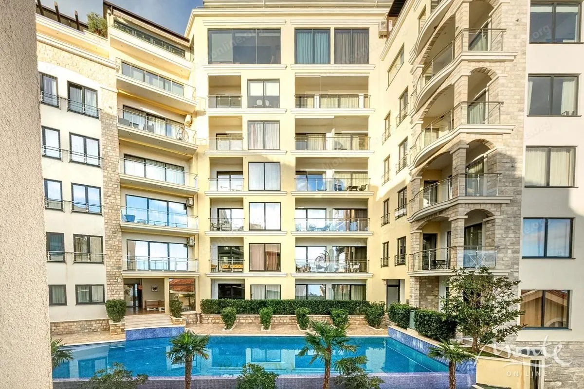 Sale, one bedroom apartment, 66m², Bečići, Budva