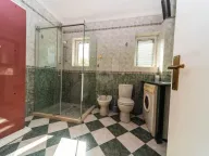 Rent, four bedroom apartment, 150m², Tivat, Crna Gora - image 14