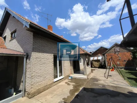 Prodaja, kuća, 250m², Ćuprija, Srbija - image 4