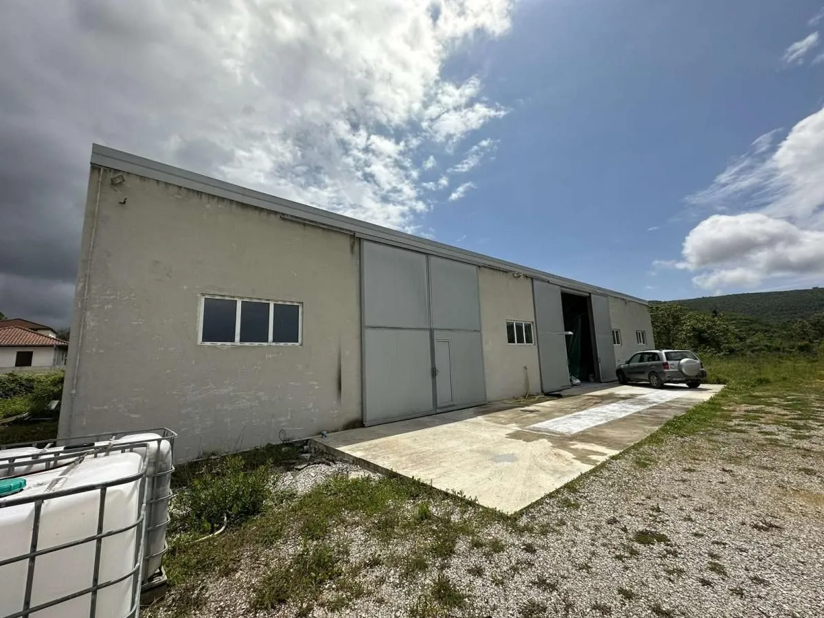 Rent, office space, 450m², Kotor, Crna Gora