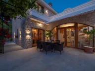 Rent, house, 200m², Zagora, Kotor - image 31